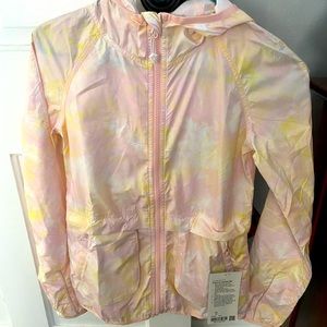 Girls Lululemon windbreaker